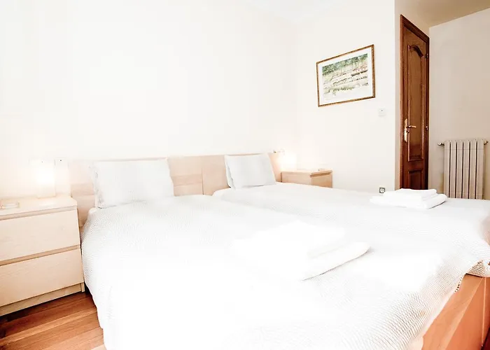 Emyrent I Ondarreta דירה *